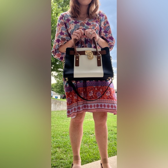 Michael Kors Hamilton Navy White khaki Gold Hardware +Shoulder Strap - Picture 10 of 13